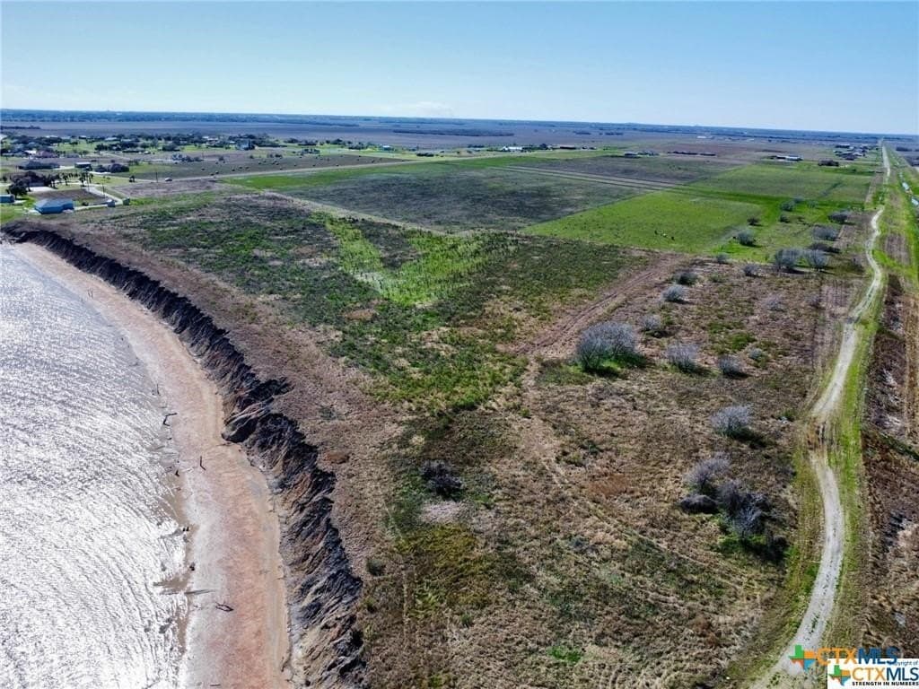 16.95 acres in Calhoun County gallery image 3