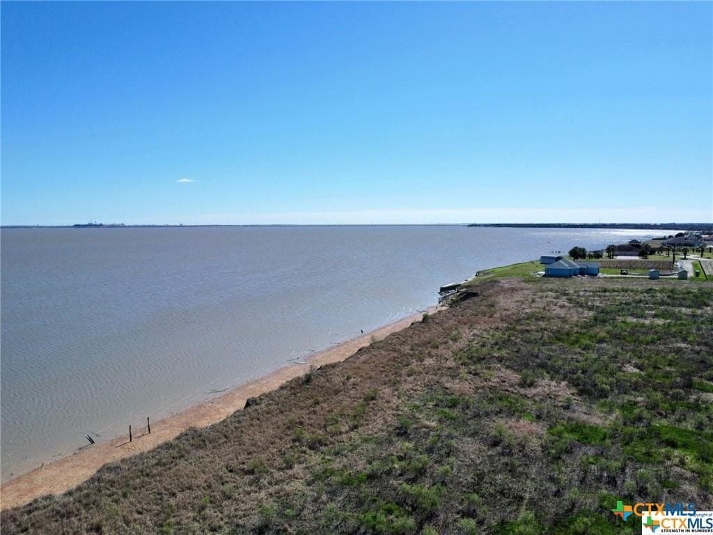 16.95 acres in Calhoun County gallery image 4