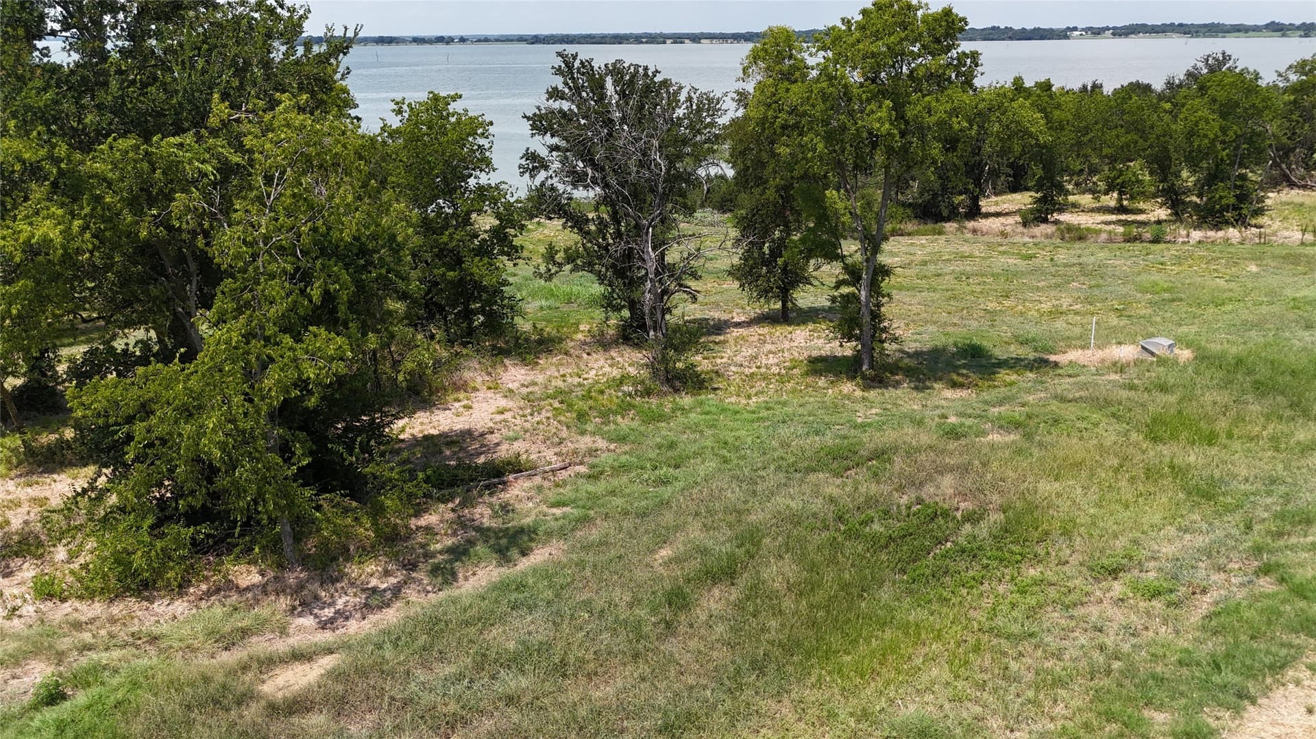 1.01 acres in Navarro County - photo 10