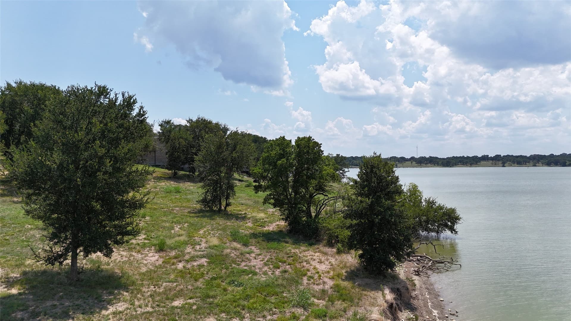 1.01 acres in Navarro County - photo 23