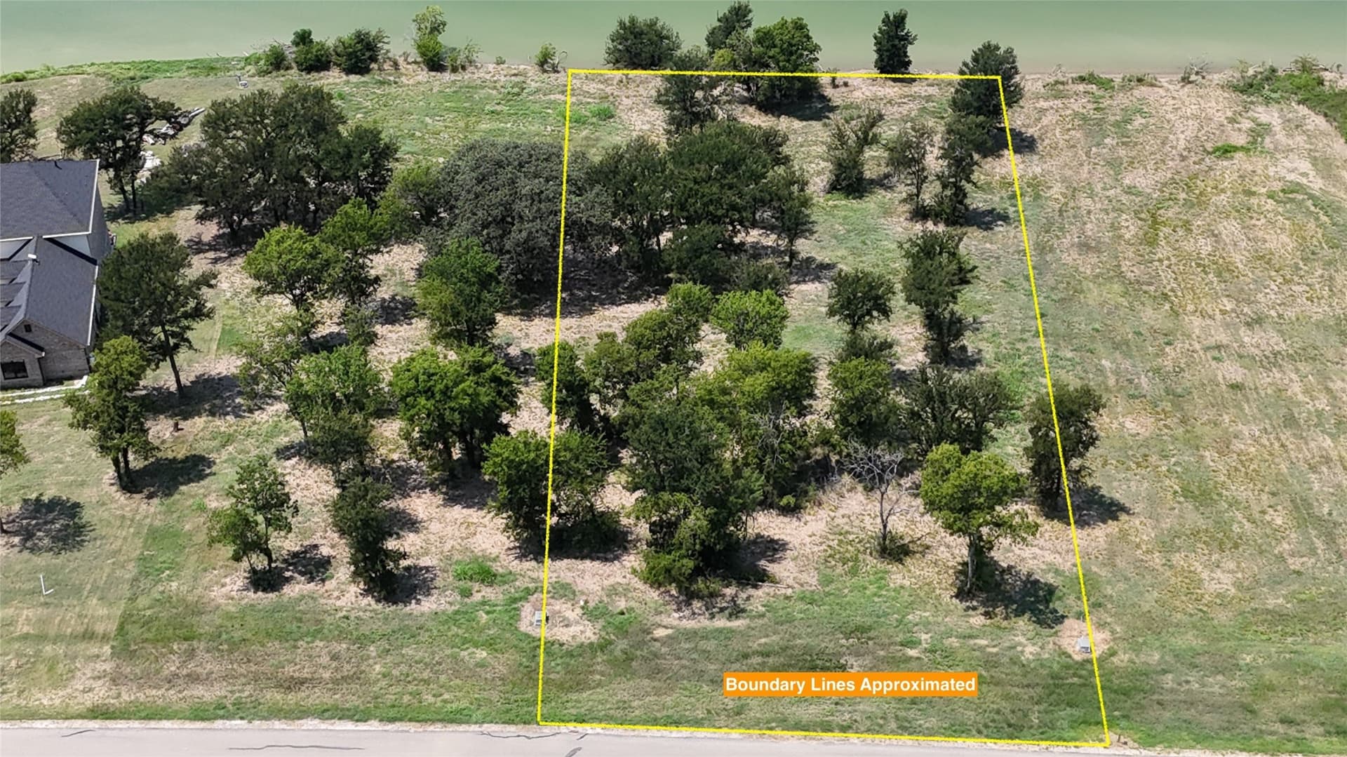 1.01 acres in Navarro County - photo 8