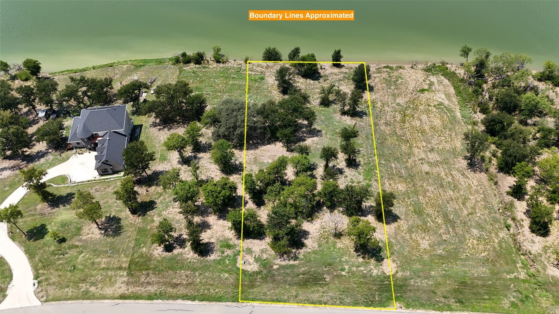 1.01 acres in Navarro County - photo 33