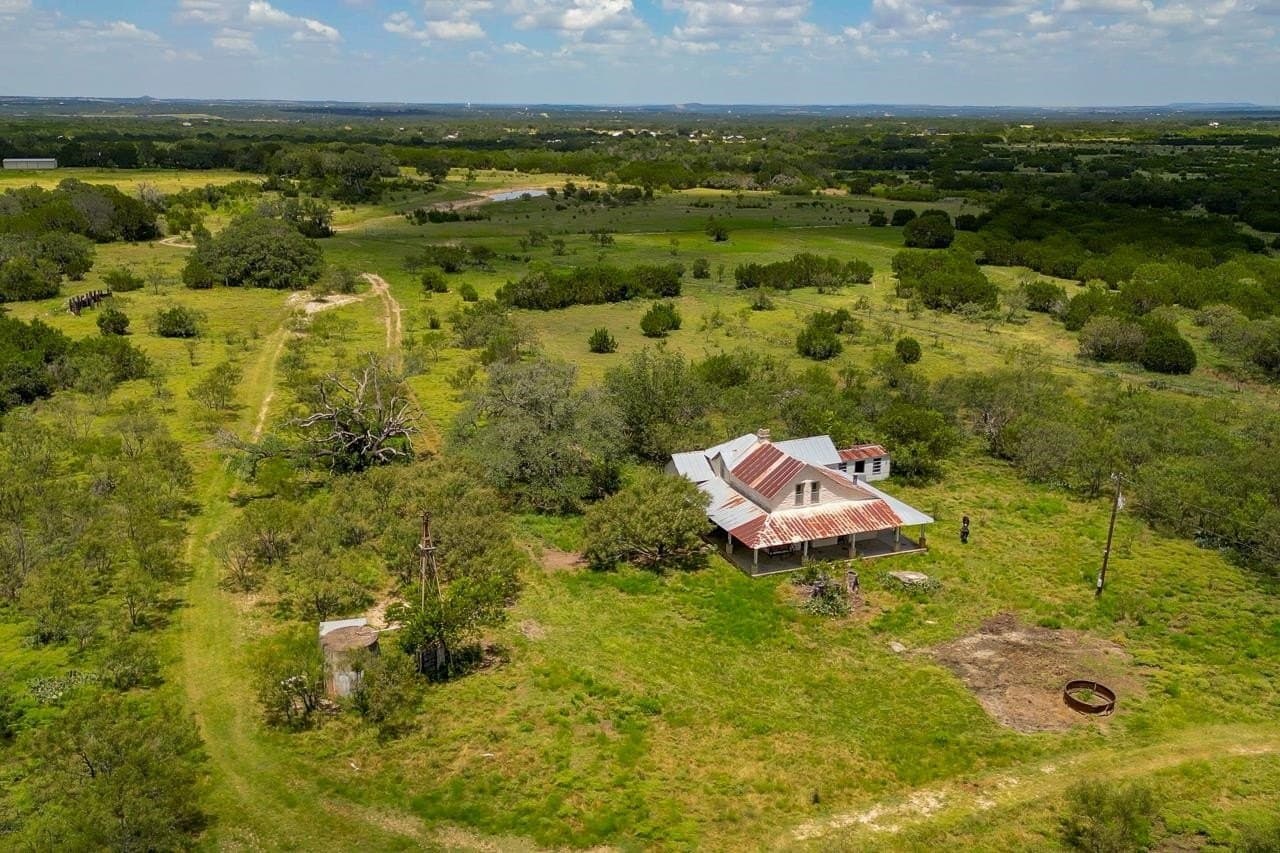 189 acres in Burnet County - photo 11