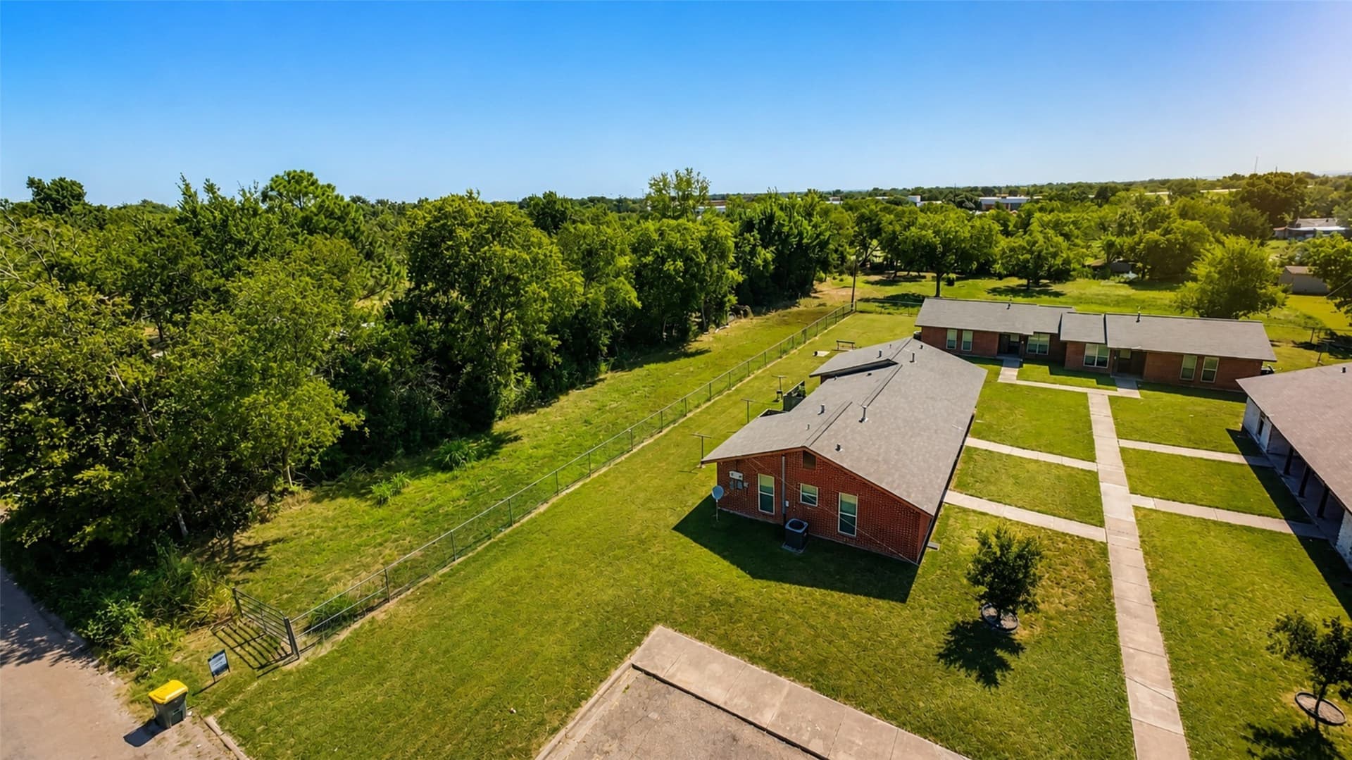 0.8 acres in Falls County - photo 4