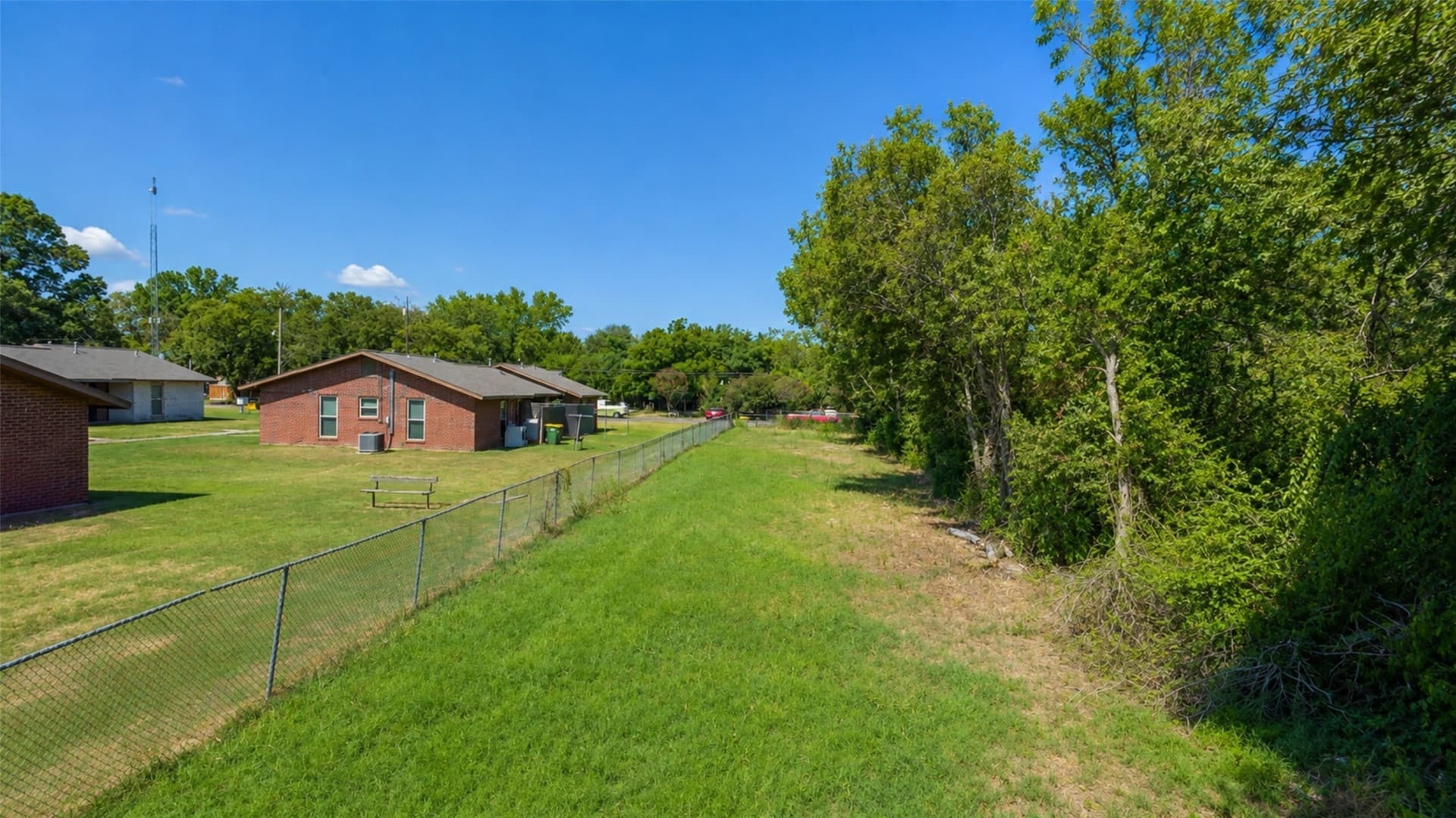 0.8 acres in Falls County - photo 5