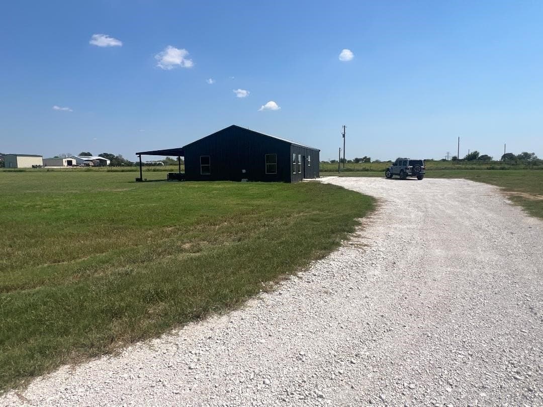 12 acres in Hill County - photo 4