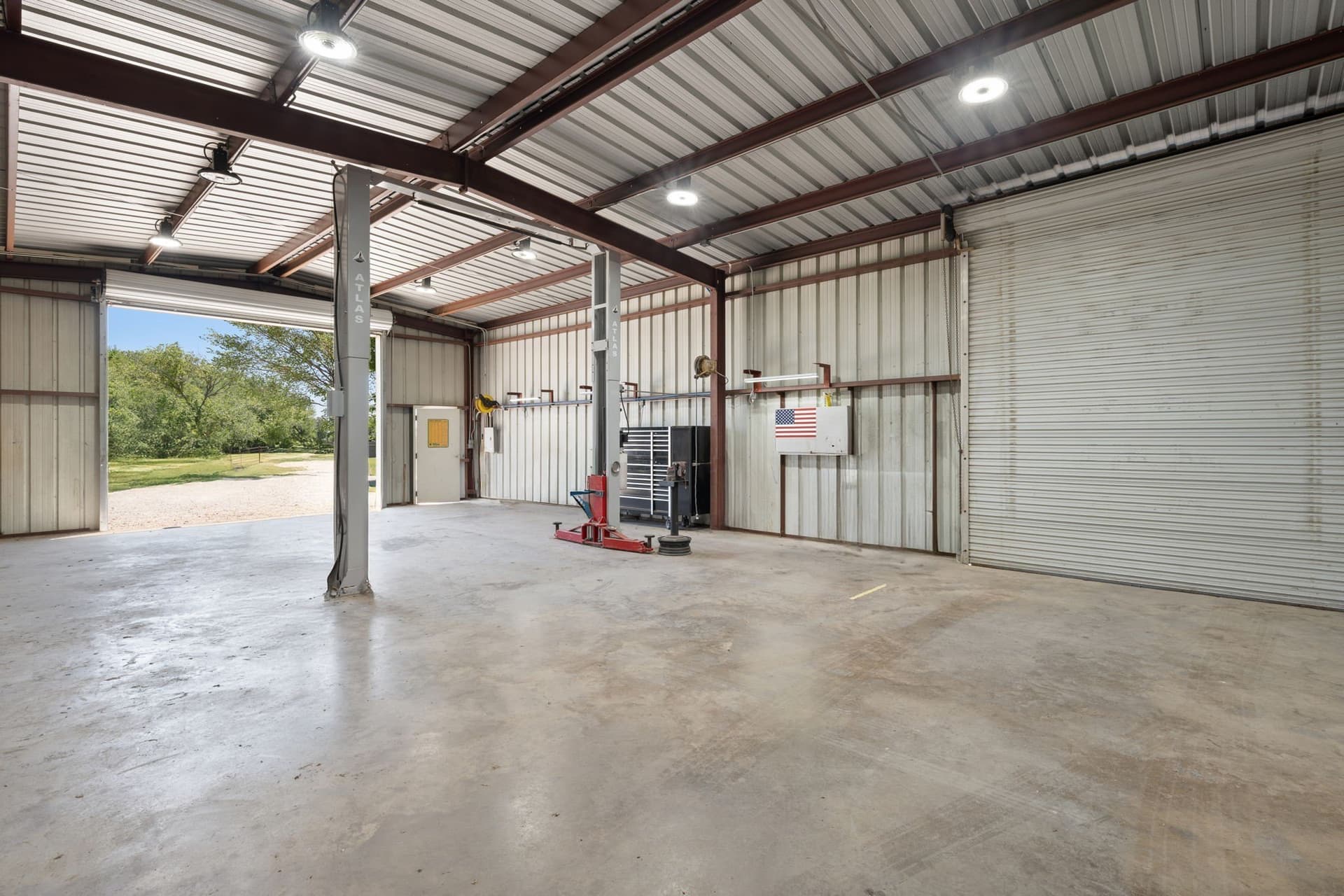 43.2 acres in Ellis County - photo 31