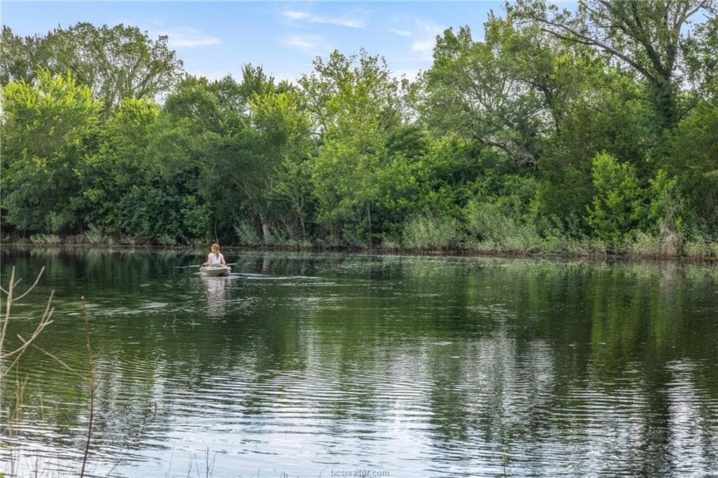 153.12 acres in Burleson County - photo 5