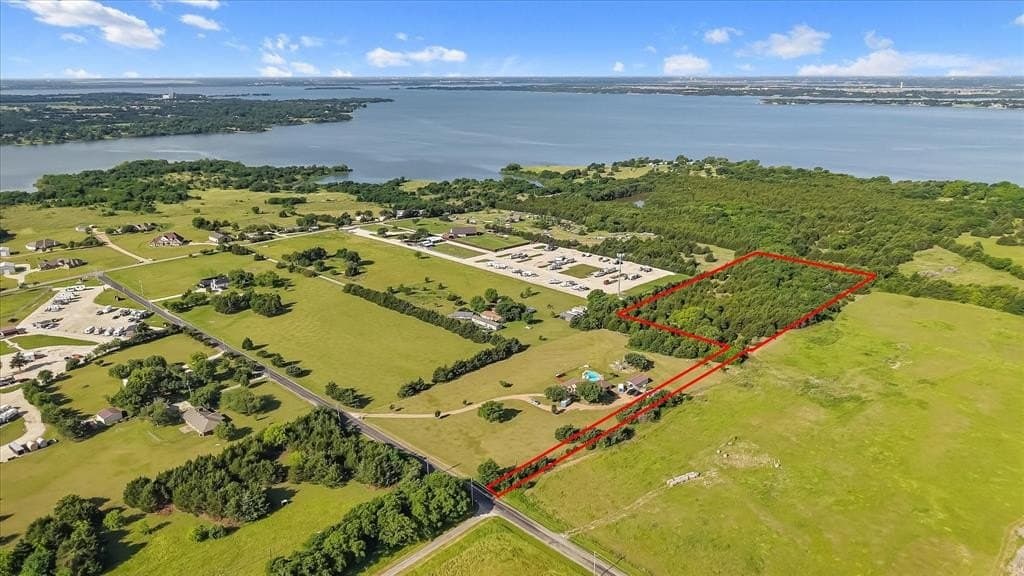 5.5 acres in Collin County gallery image 2