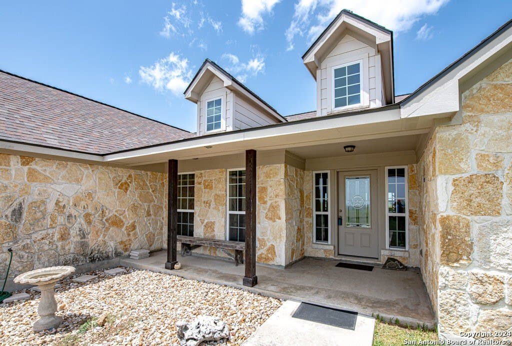 20 acres in Guadalupe County - photo 4
