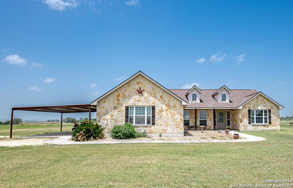20 acres in Guadalupe County - photo 3