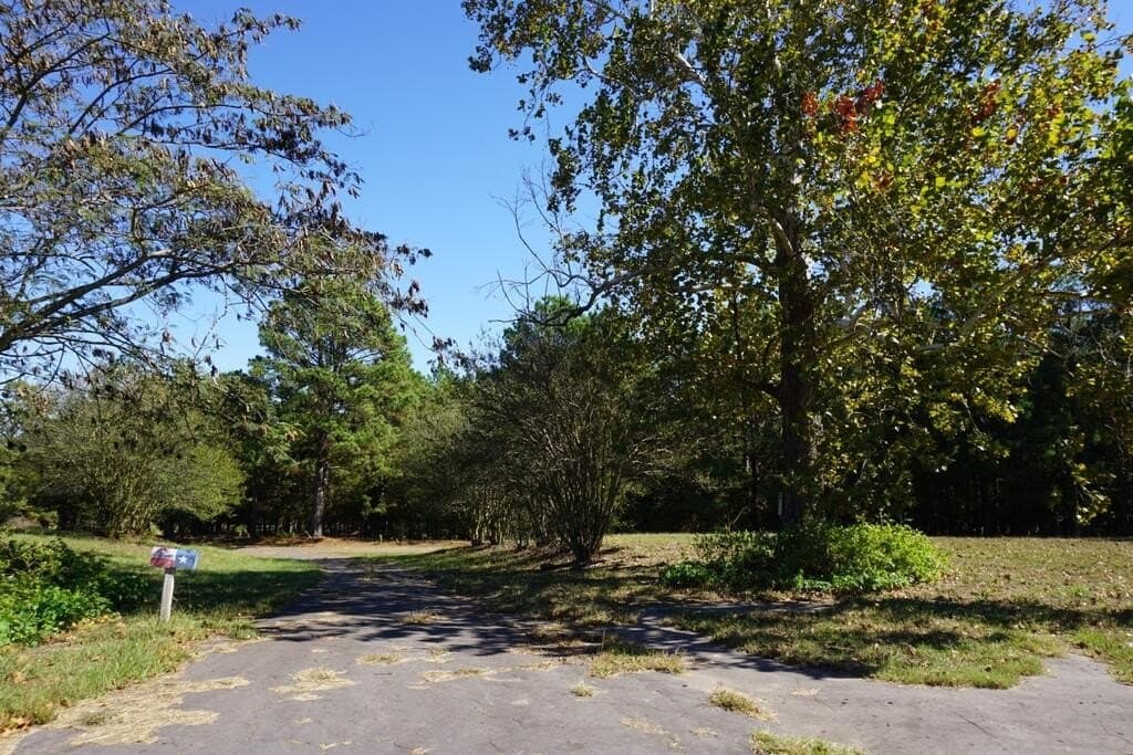 23 acres in Morris County - photo 4