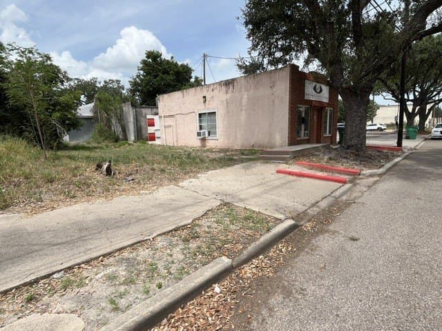 0.04 acres in Brooks County gallery image 2