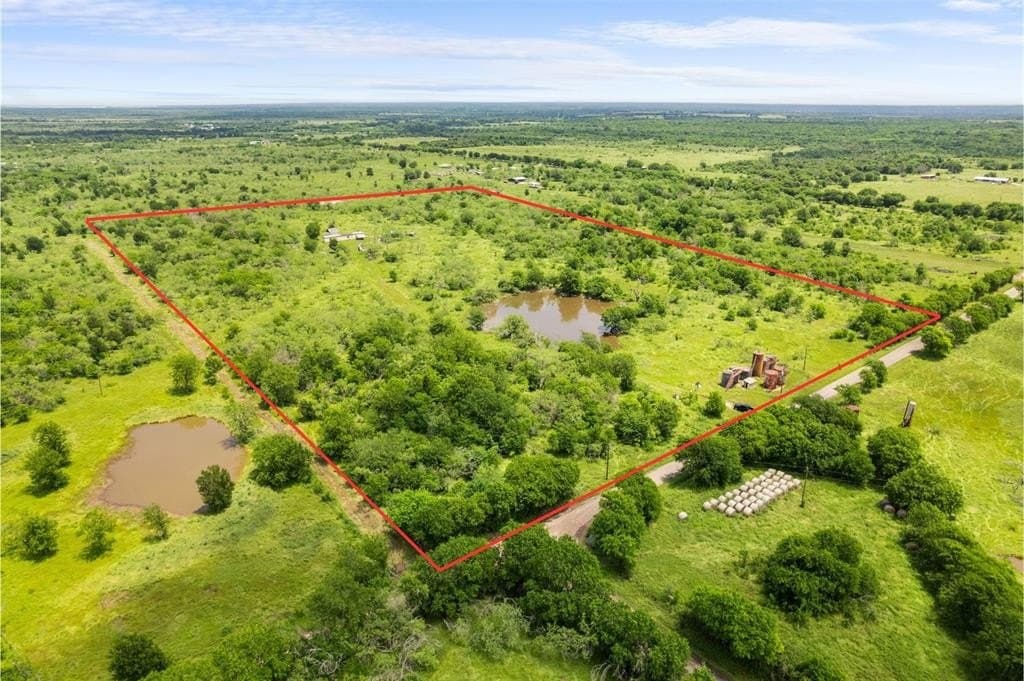 15 acres in Freestone County gallery image 2