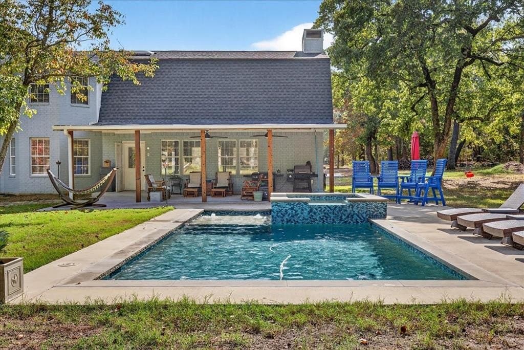 12.75 acres in Henderson County