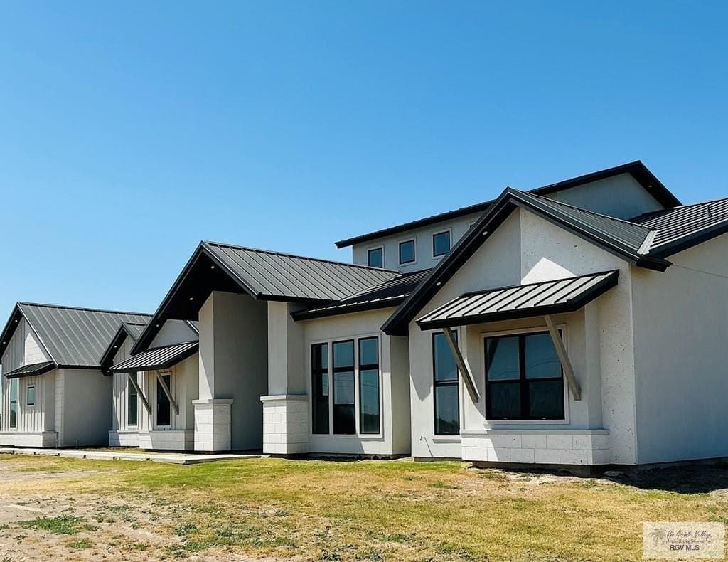 11.05 acres in CAMERON County gallery image 2