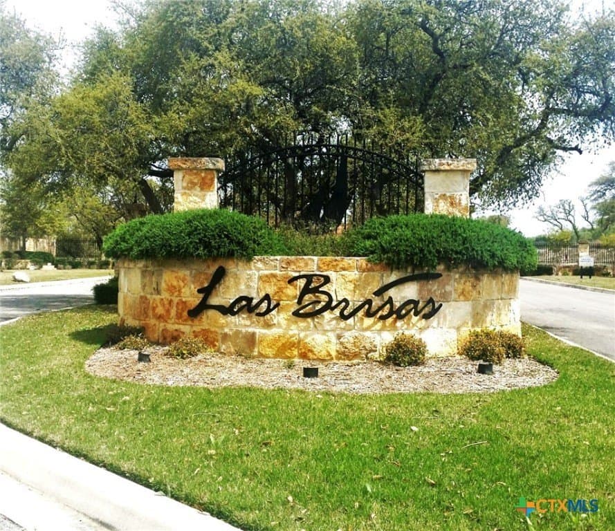 1.63 acres in Comal County - photo 17