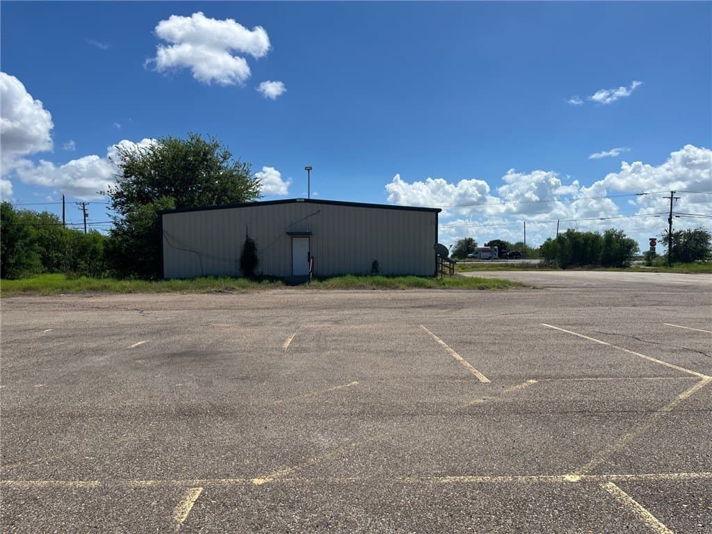 74,923 acres in San Patricio County - photo 2