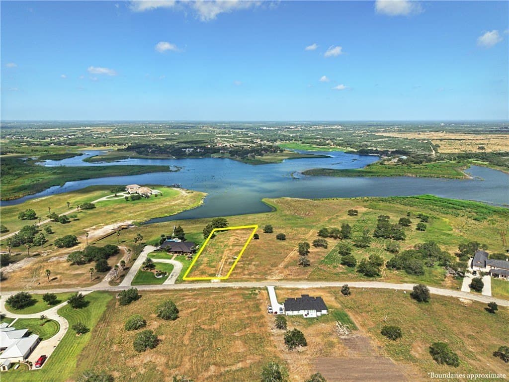 1.01 acres in Jim Wells County gallery image 3