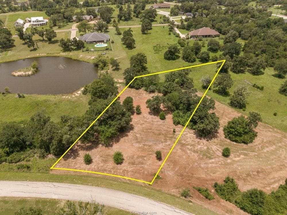 1.25 acres in Grimes County - photo 2
