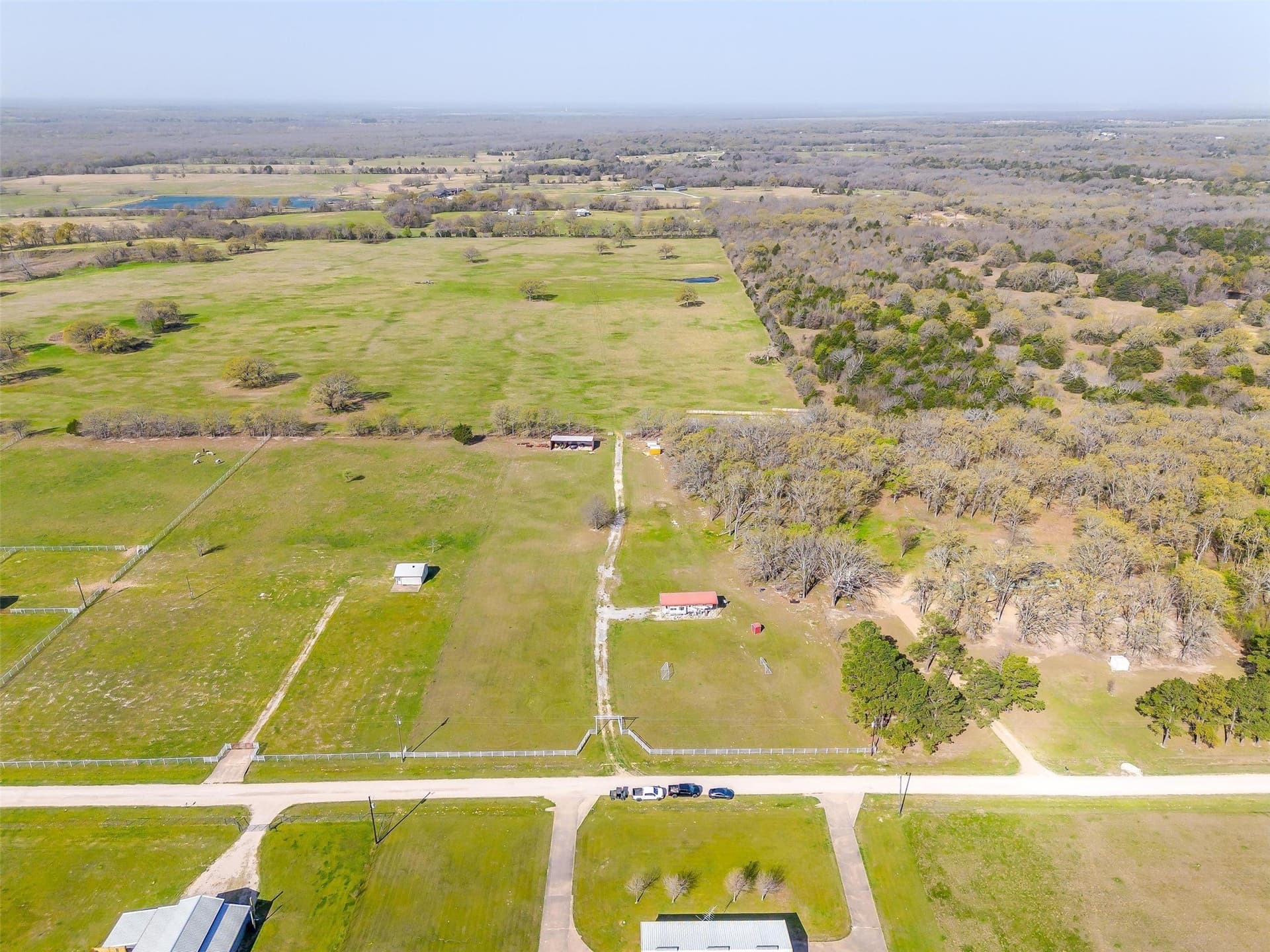 114.3 acres in Henderson County