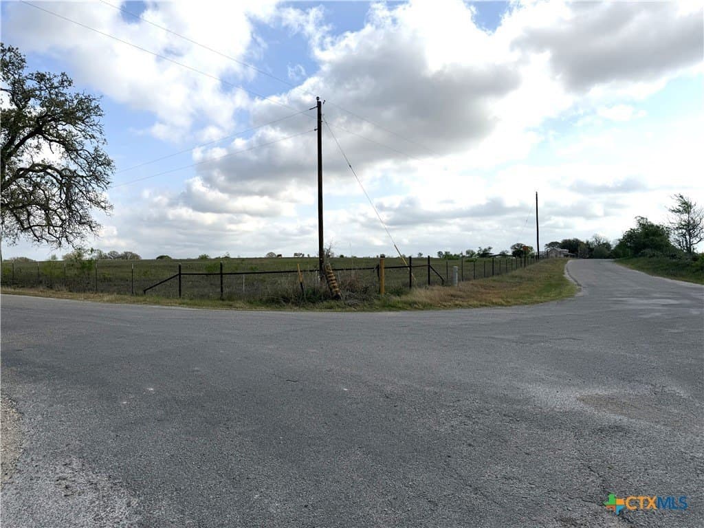 5 acres in Caldwell County gallery image 2