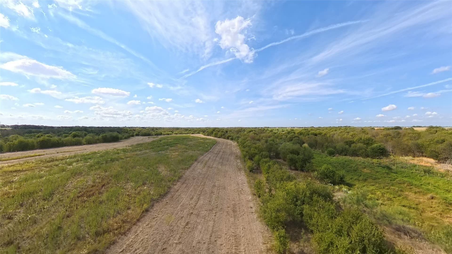 438 acres in Hill County - photo 6