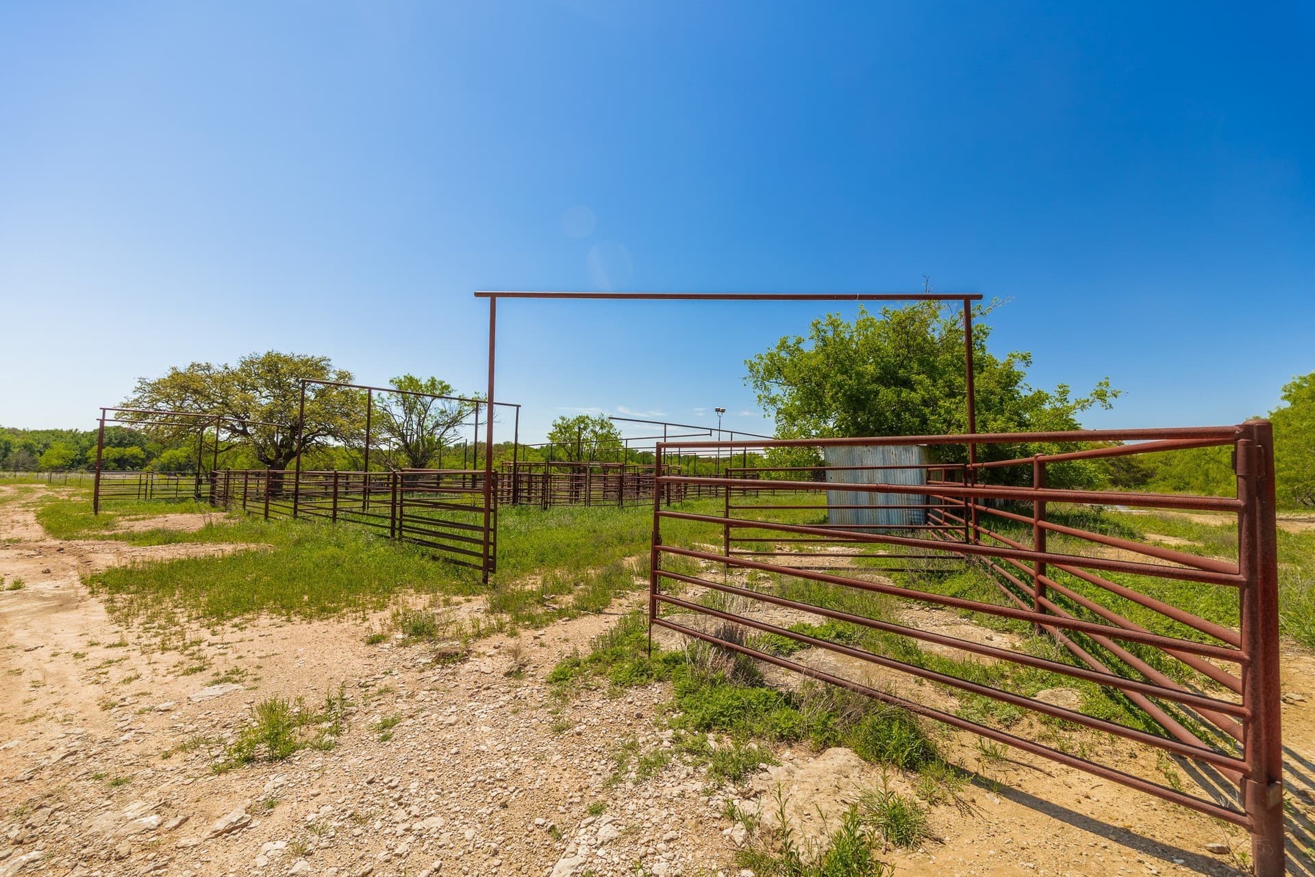 1,055 acres in Coleman County - photo 36