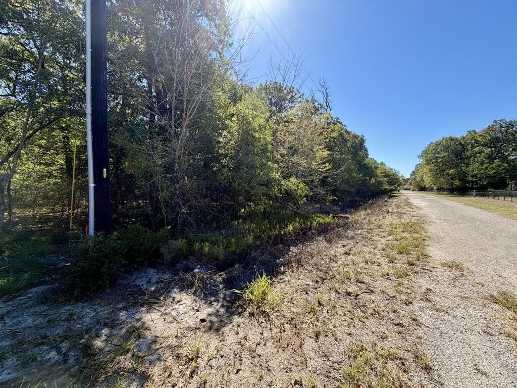 5 acres in Kaufman County - photo 9