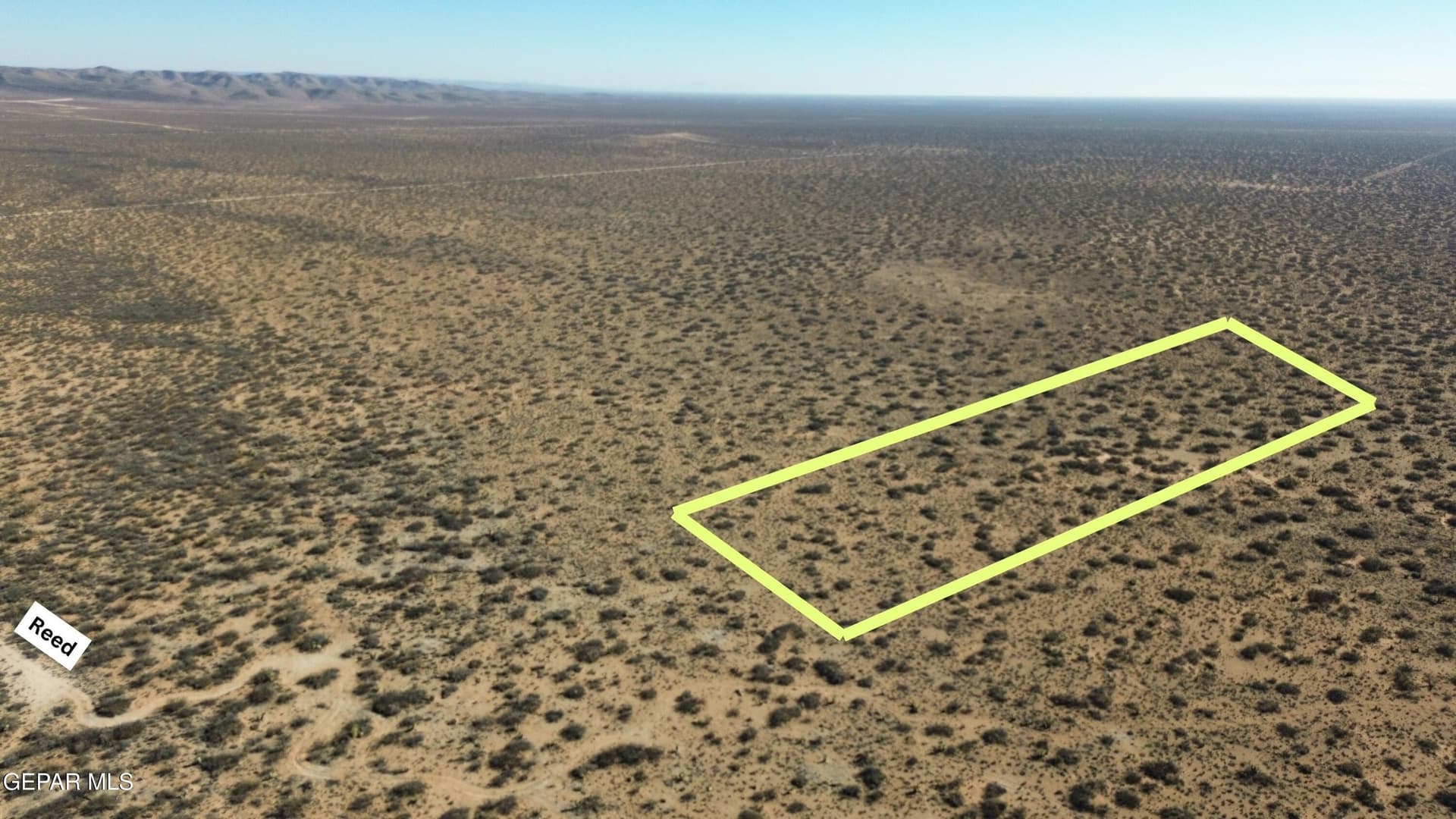 1.1 acres in El Paso County gallery image 2