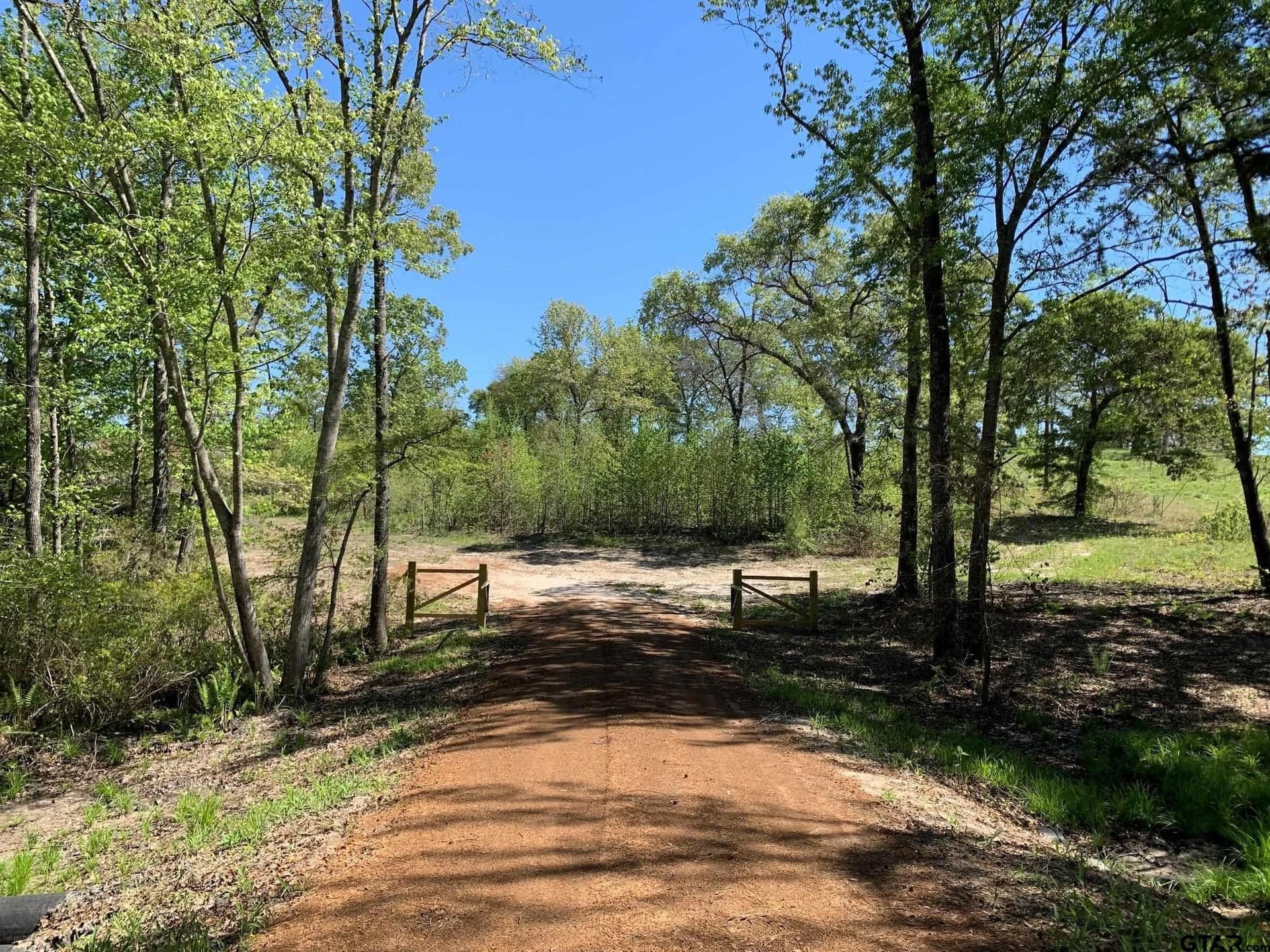 22.38 acres in Henderson County - photo 8