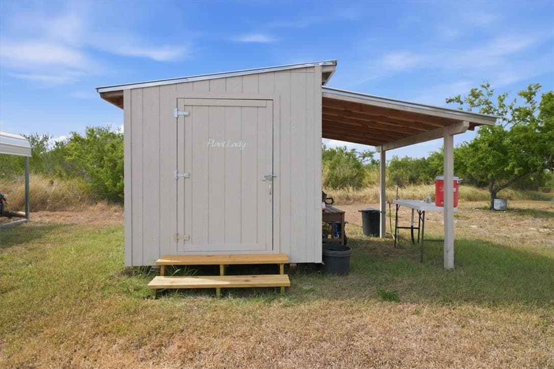 100,000 acres in Jim Wells County - photo 34