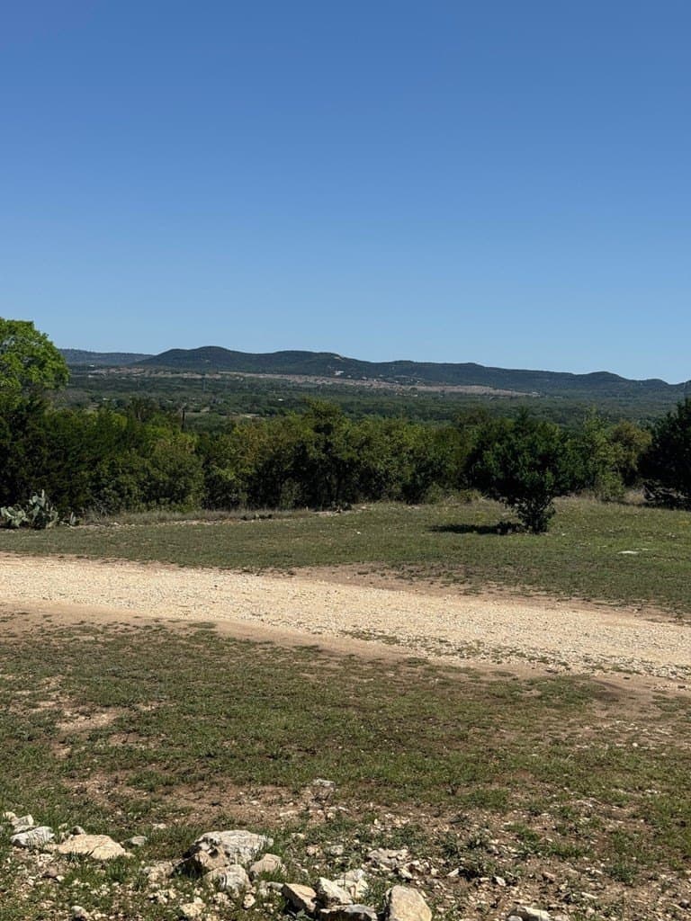 10 acres in Bandera County - photo 20