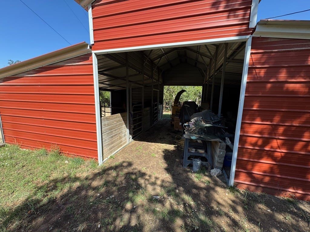 10 acres in Bandera County - photo 13