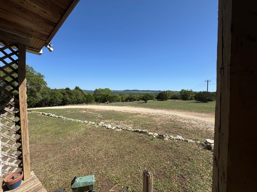 10 acres in Bandera County - photo 8