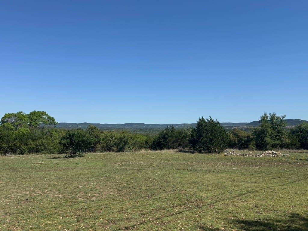10 acres in Bandera County - photo 7