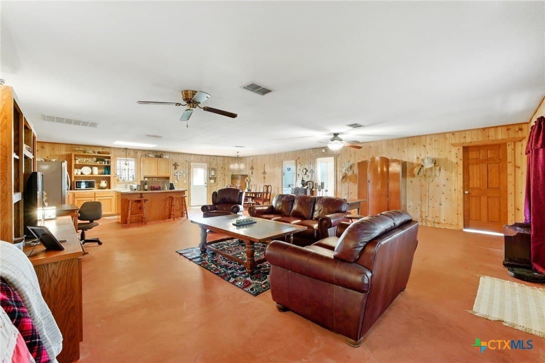 31.87 acres in Caldwell County gallery image 3