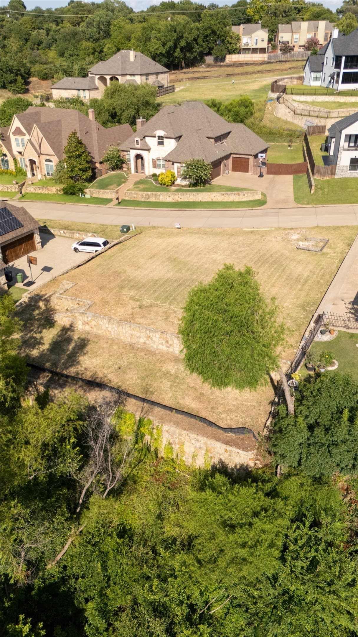 0.37 acres in Tarrant County - photo 9