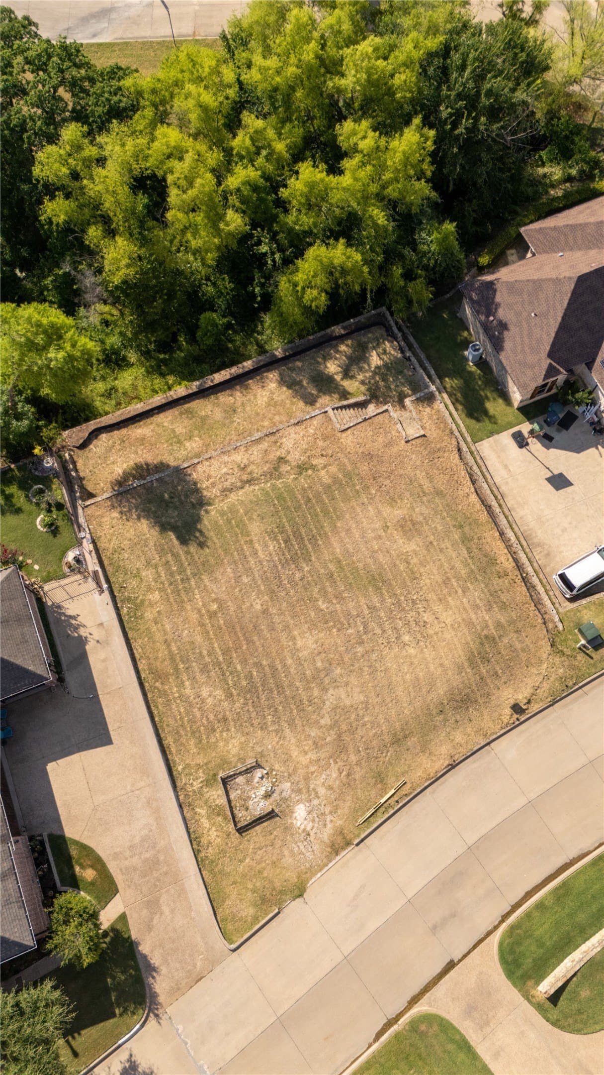 0.37 acres in Tarrant County - photo 8