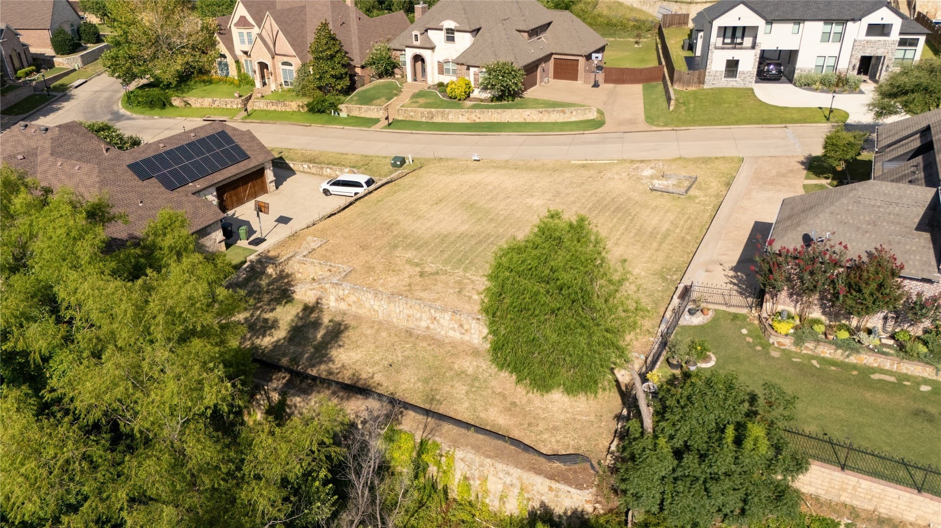 0.37 acres in Tarrant County - photo 10