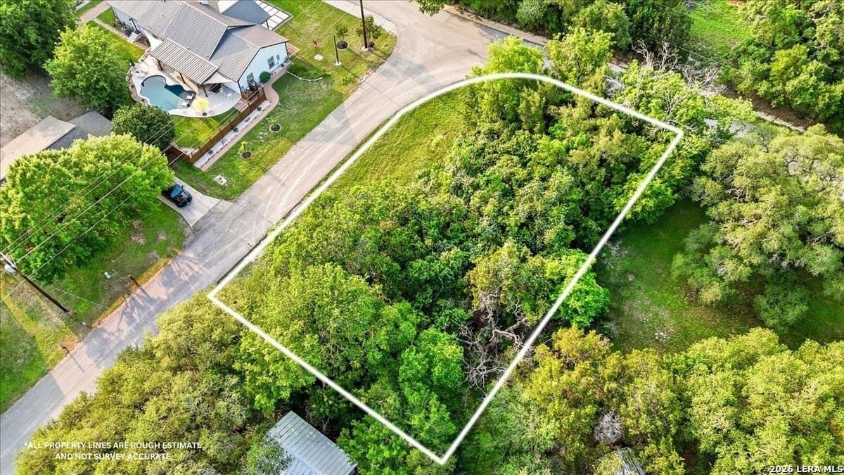 0.29 acres in Comal County gallery image 3