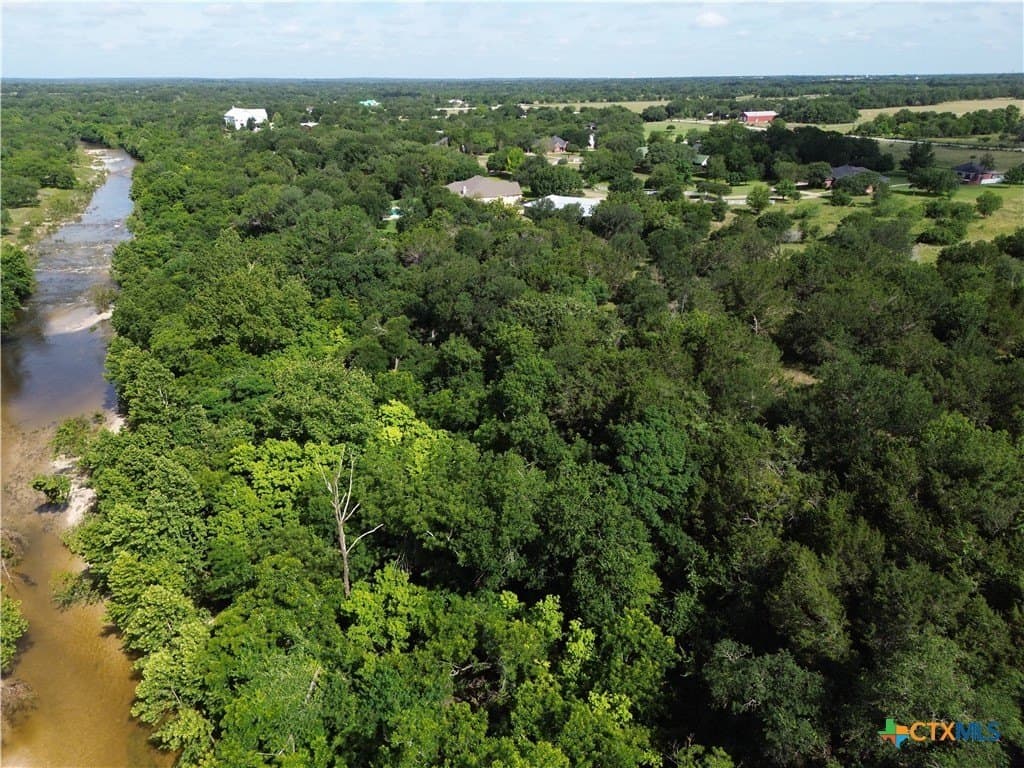 3.55 acres in Bell County gallery image 3