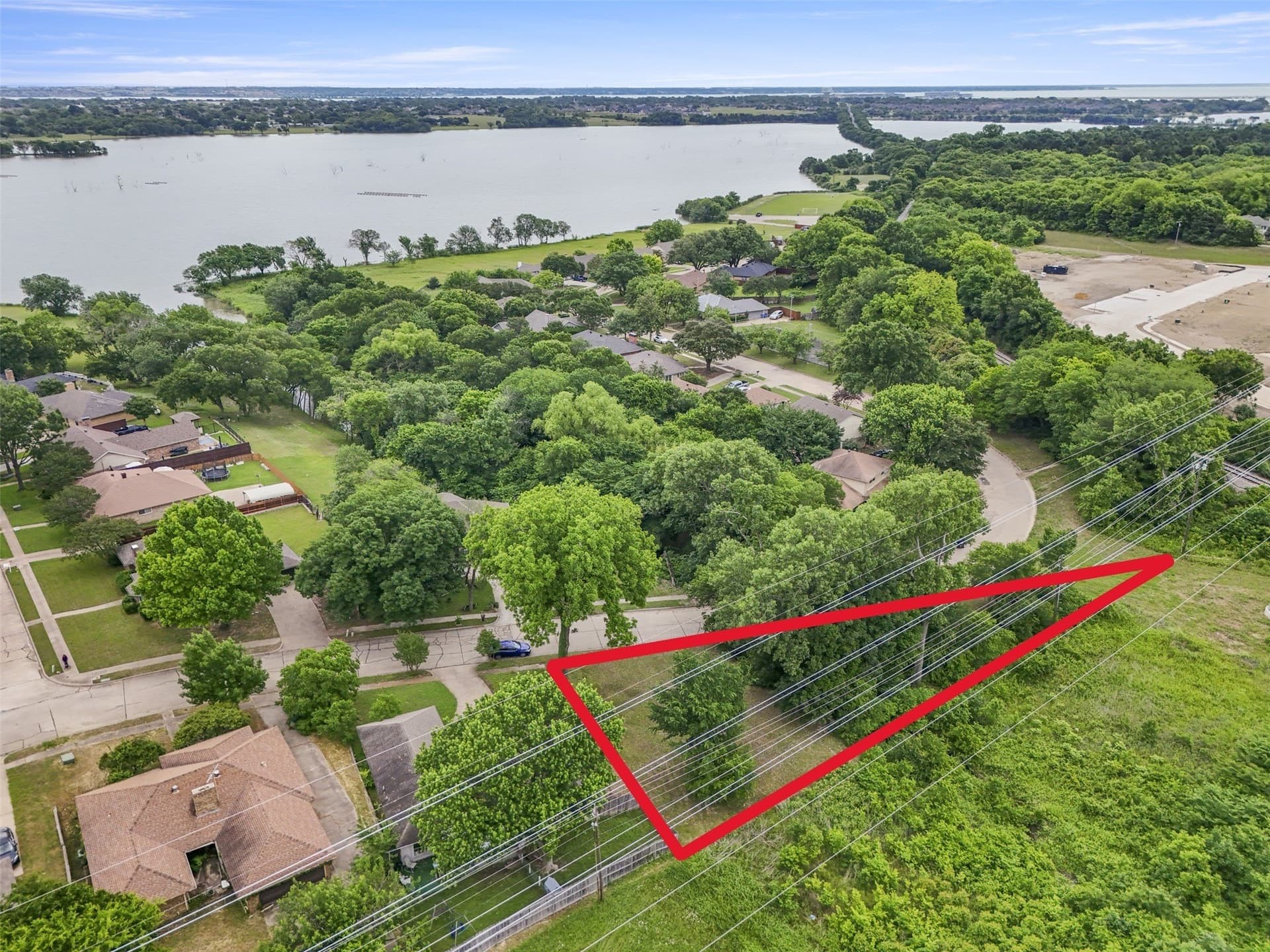 0.32 acres in Dallas County - photo 6