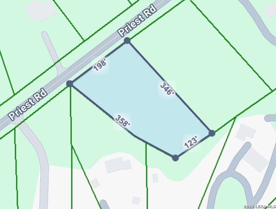 1.6 acres in Bexar County gallery image 2