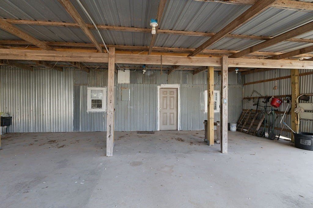 48 acres in Lavaca County - photo 20