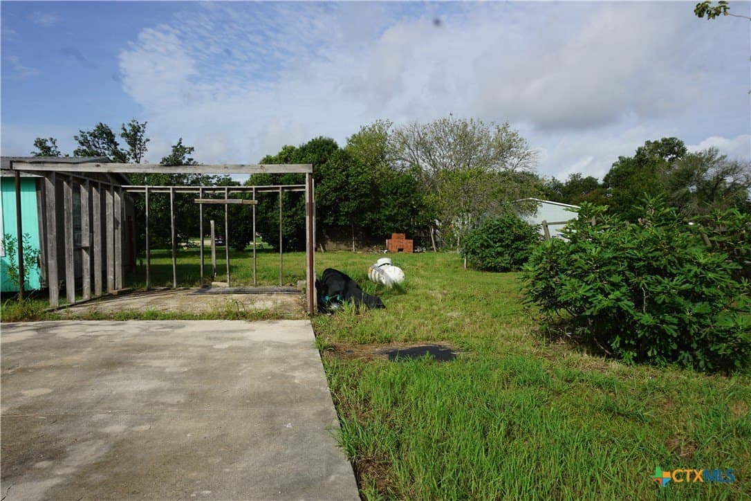 0.5 acres in Guadalupe County featured view