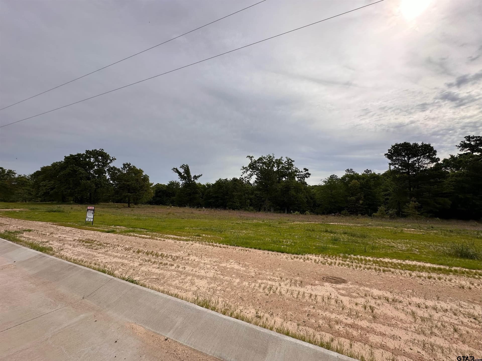 0.59 acres in Smith County gallery image 3
