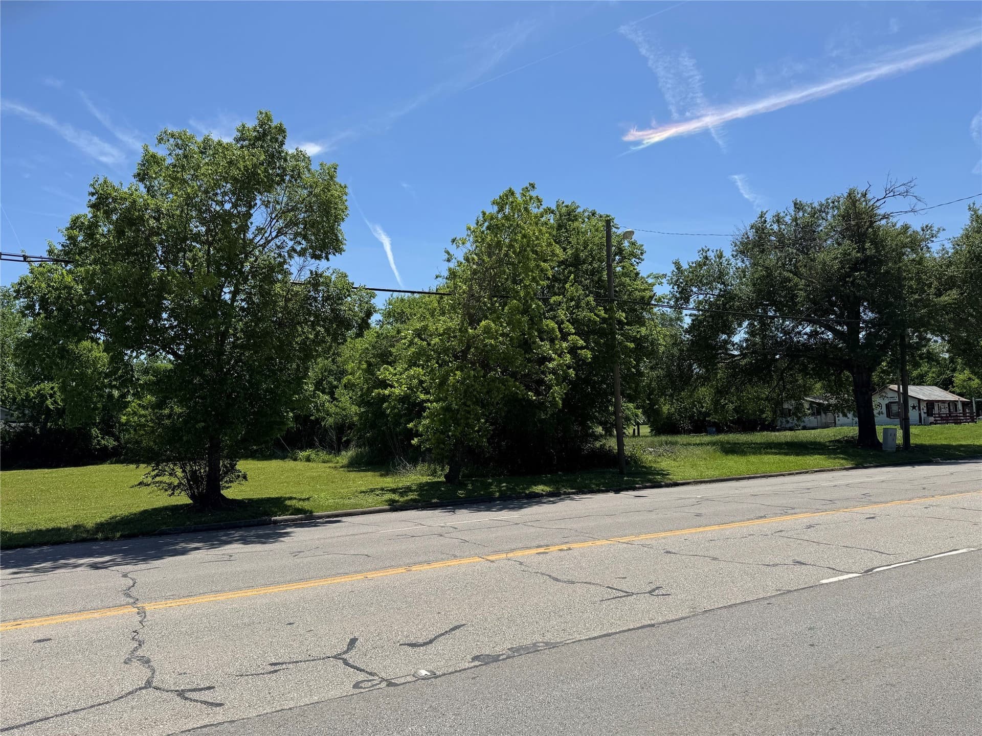 0.14 acres in Navarro County gallery image 2