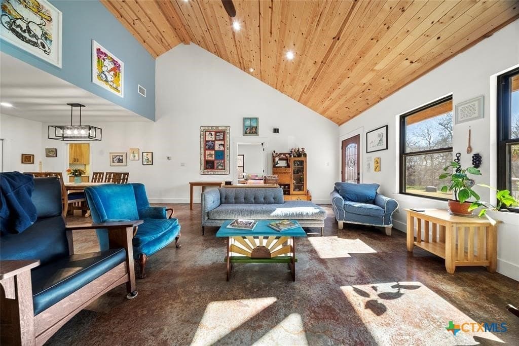 11.17 acres in Williamson County gallery image 3