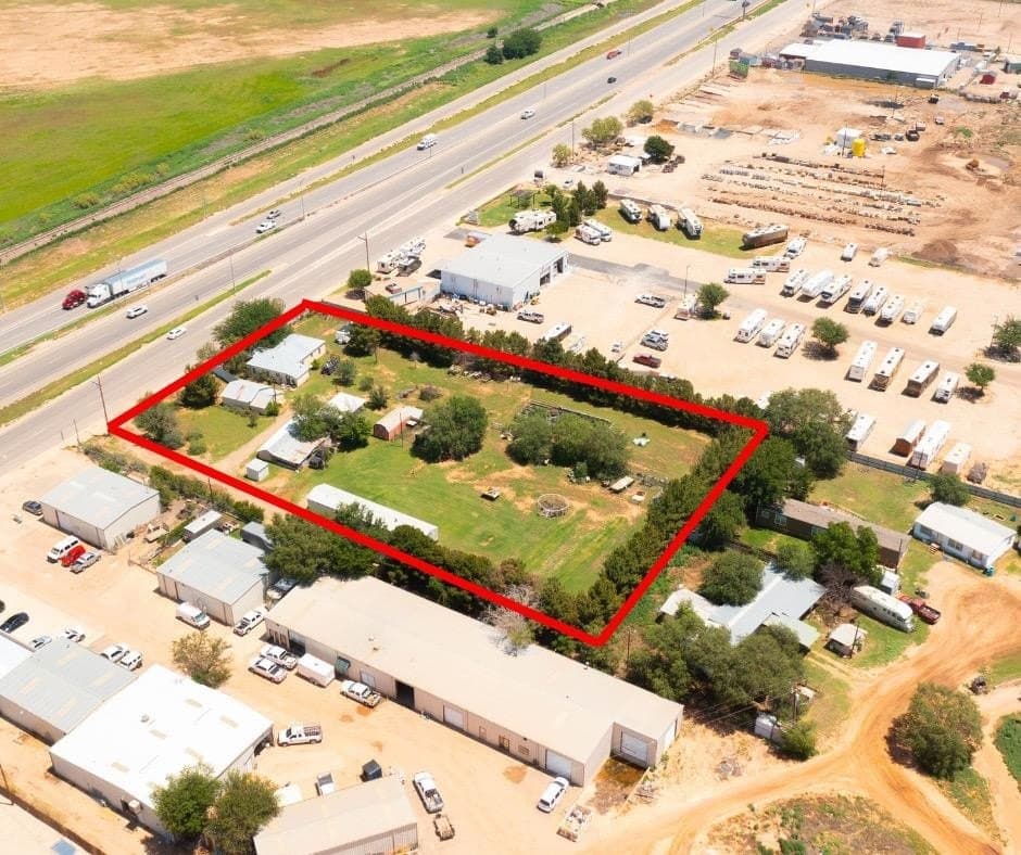 1.8 acres in Lubbock County gallery image 4